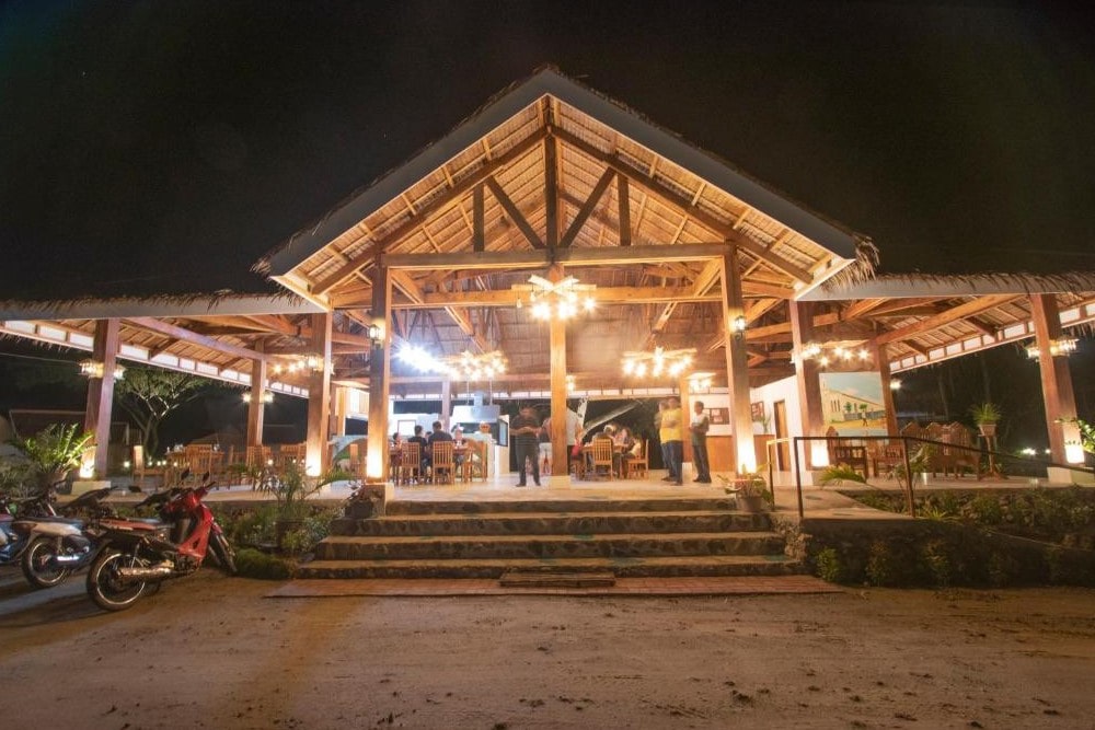 Acacia glamping park bohol