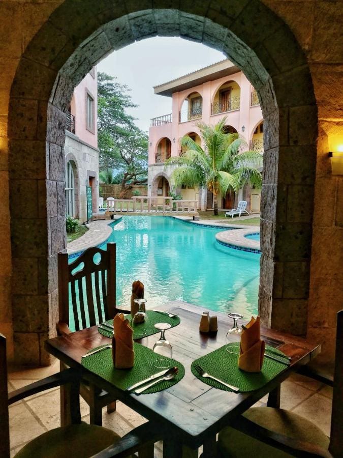 Corto del Mar Hotel