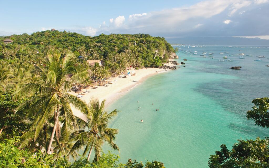 Diniwid Beach