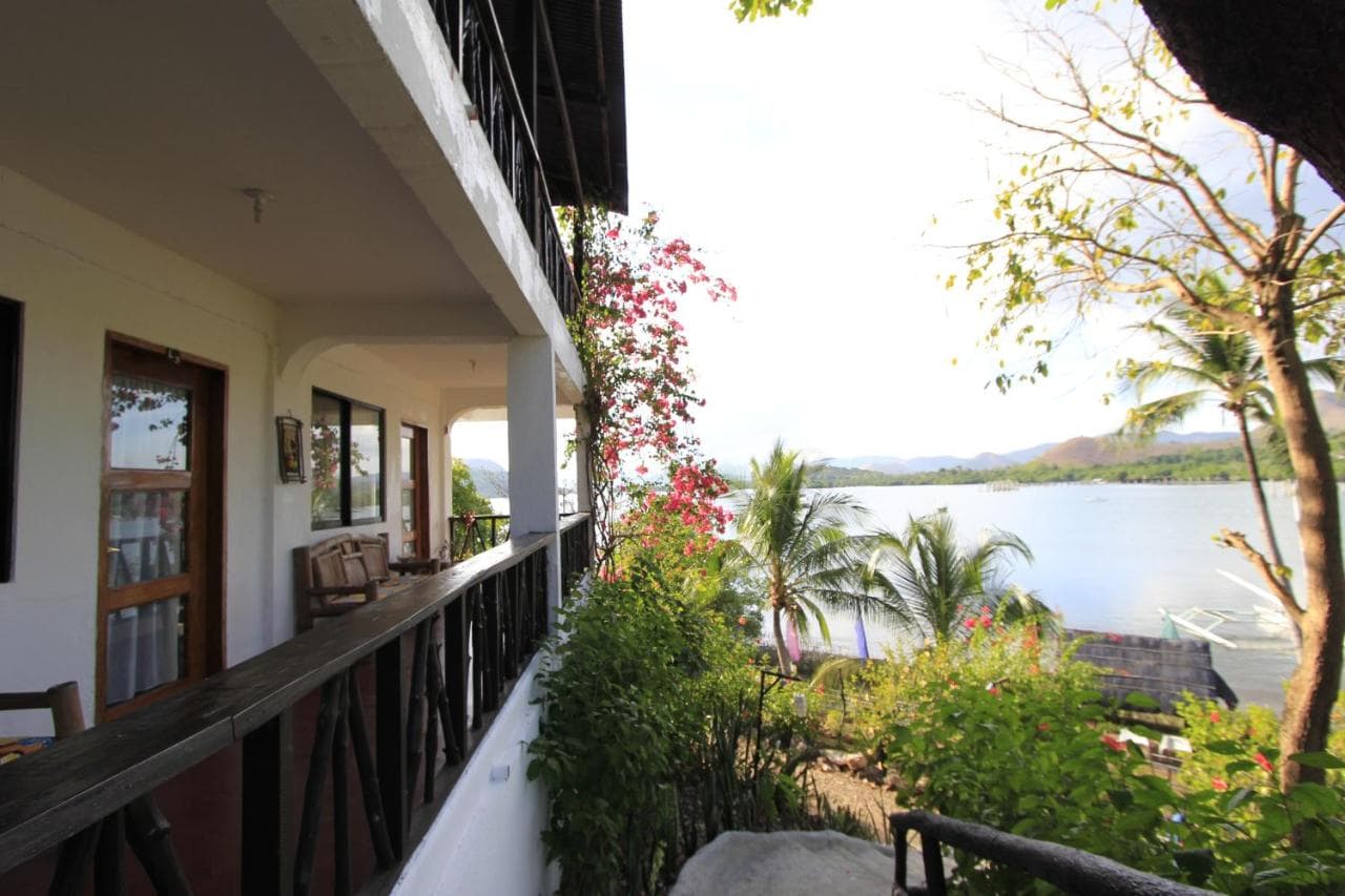 Discovery Island Resort in Coron