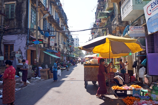 where to stay in yangon downtown
