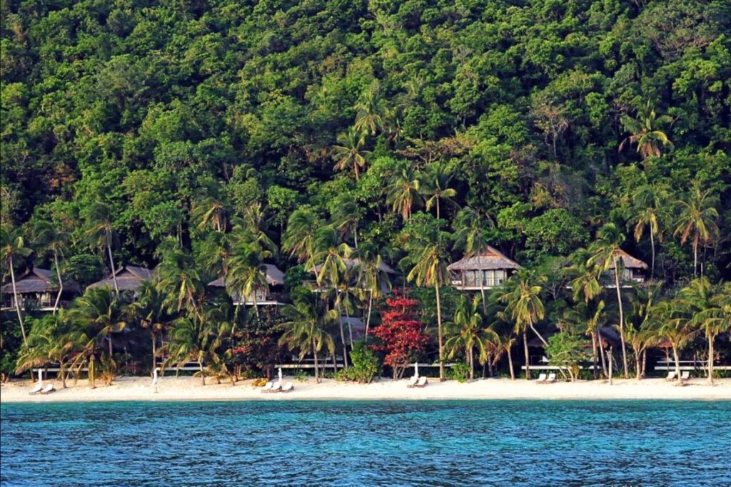 island view of El Nido Resorts Pangulasian Island
