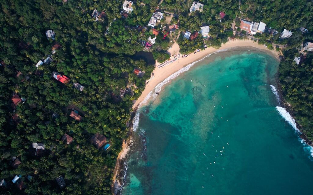 Hiriketiya Beach Travel Guide - digital nomads