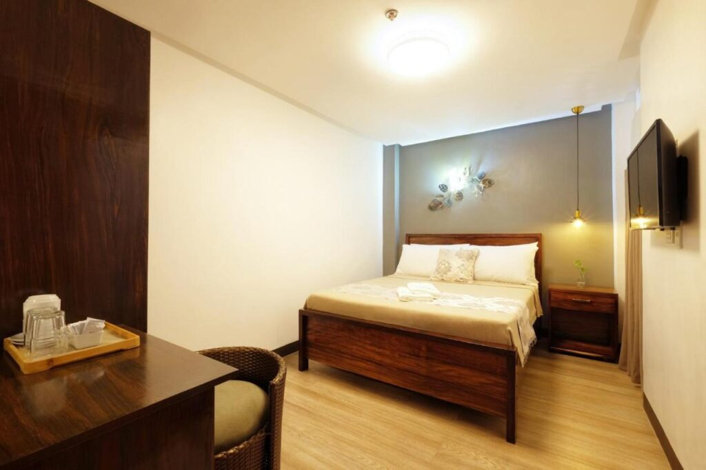 Jai-cob’s Suites Coron