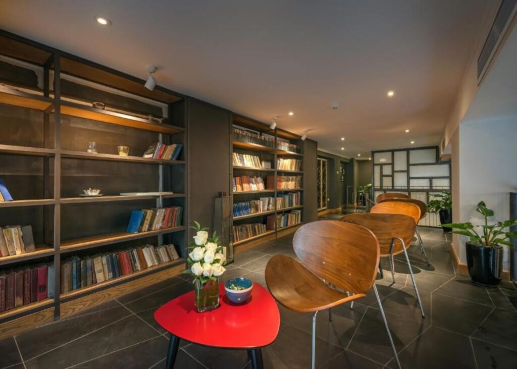 Library lounge in Bespoke Trendy Hotel Hanoi