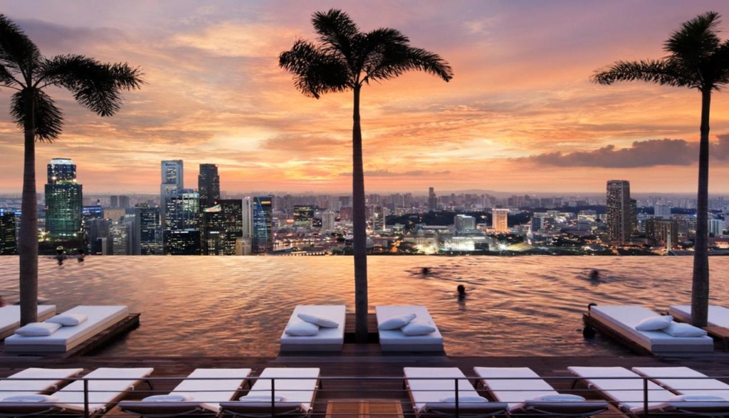 Marina Bay Sands rooftop pool