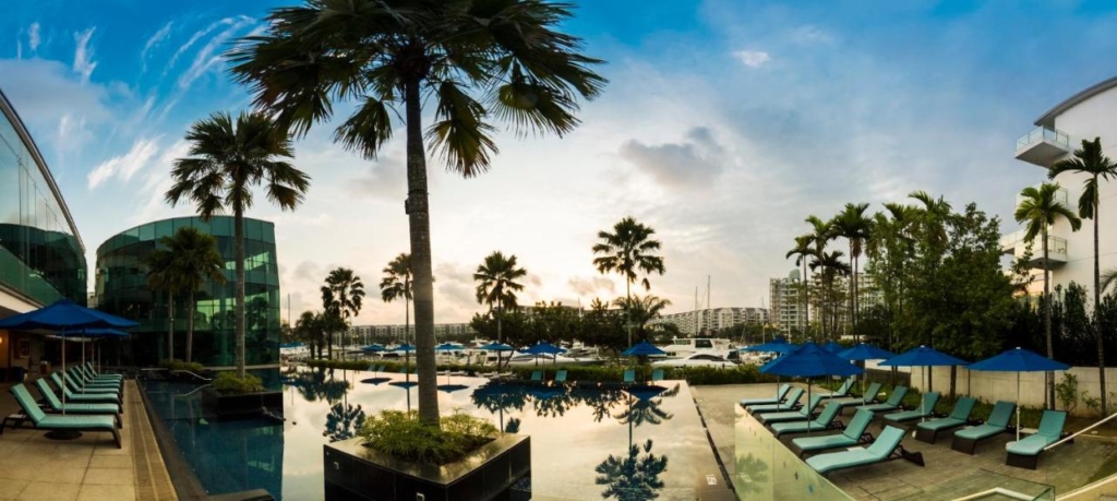 singapore hotels with infinity pools