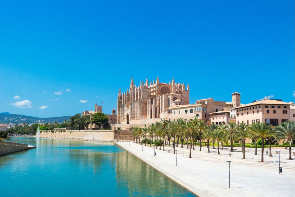 old buildings and waterfront at Palma de Mallorca