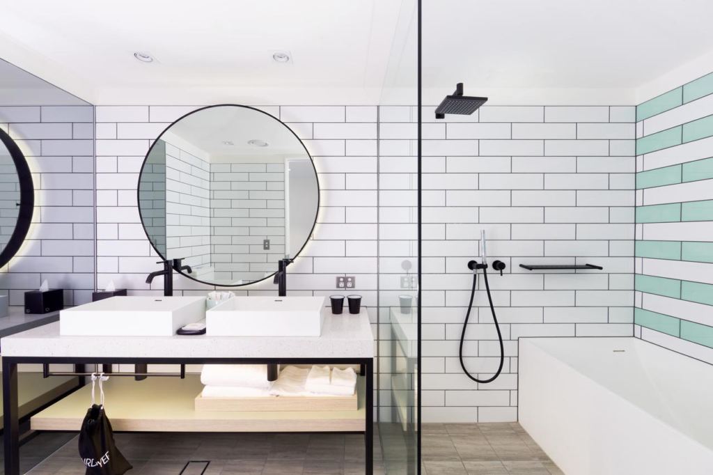 Where to stay at Bondi Beach