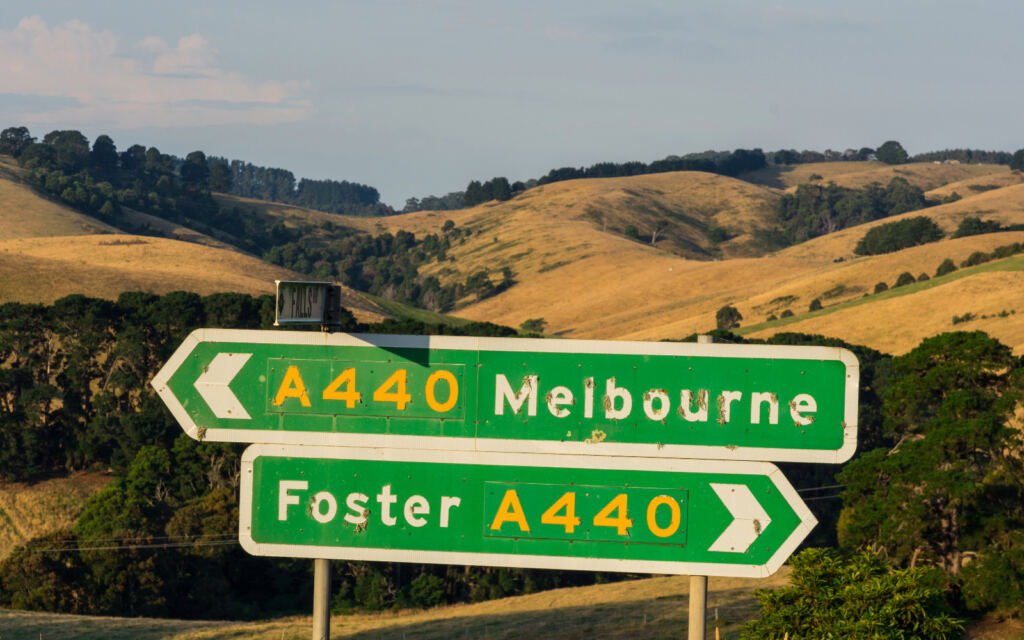 Renting a car in Melbourne