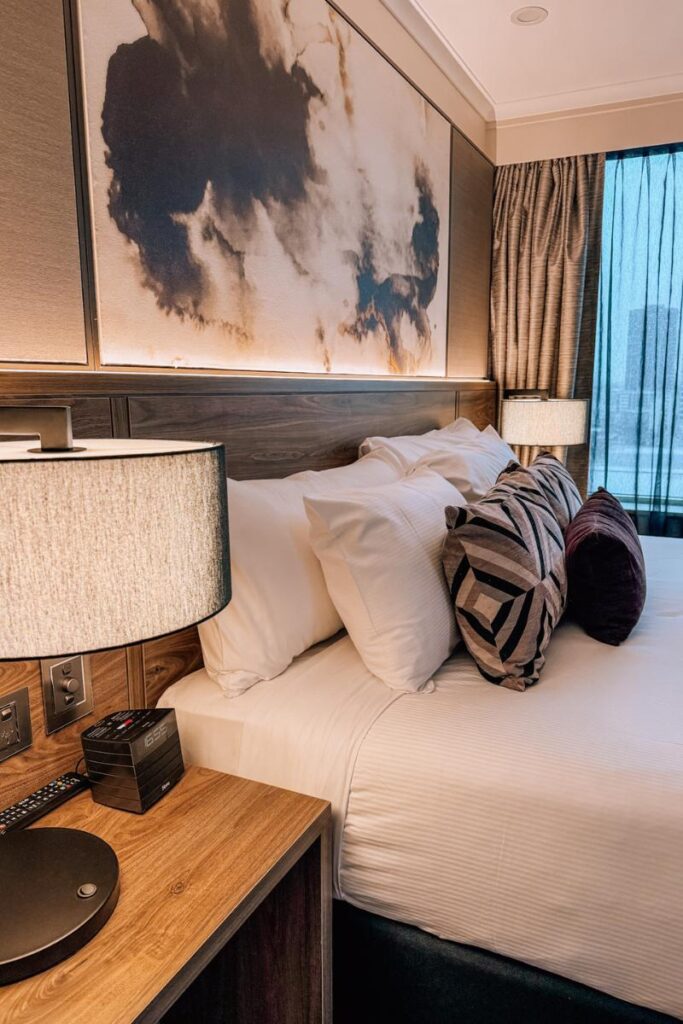 Rydges South Bank Brisbane King suite