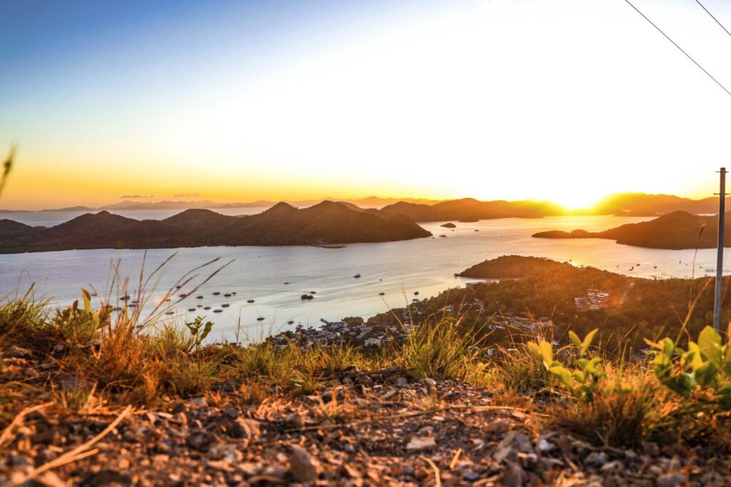 Sunset from the top of Mount Tapyas