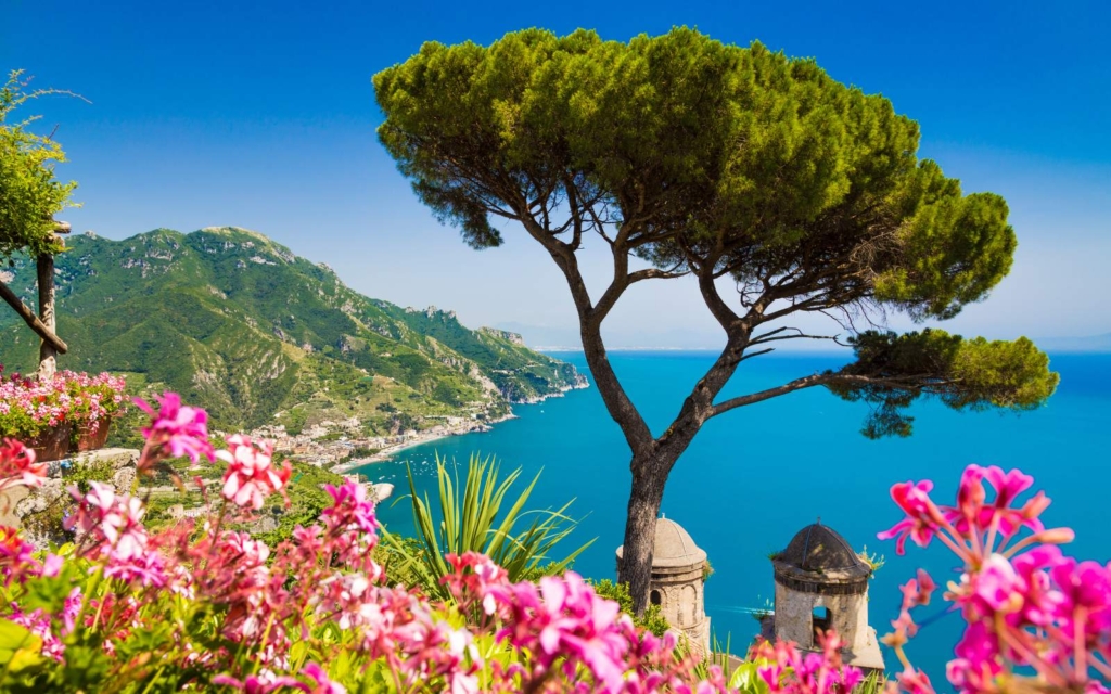 Views from the amalfi coast.