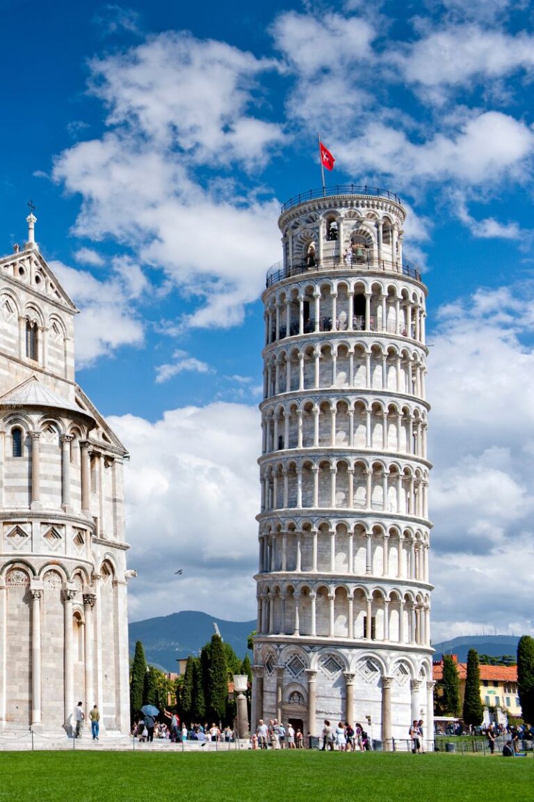 where to stay in Pisa Italy