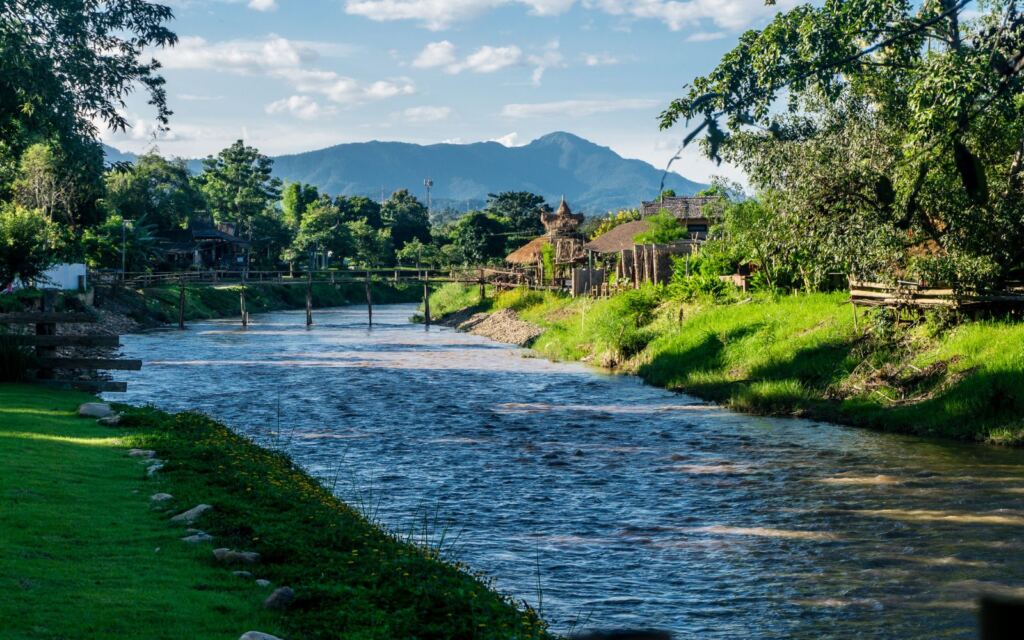where to stay in thailand - pai