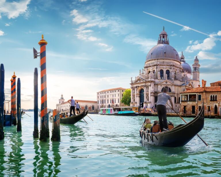 where to stay in venice
