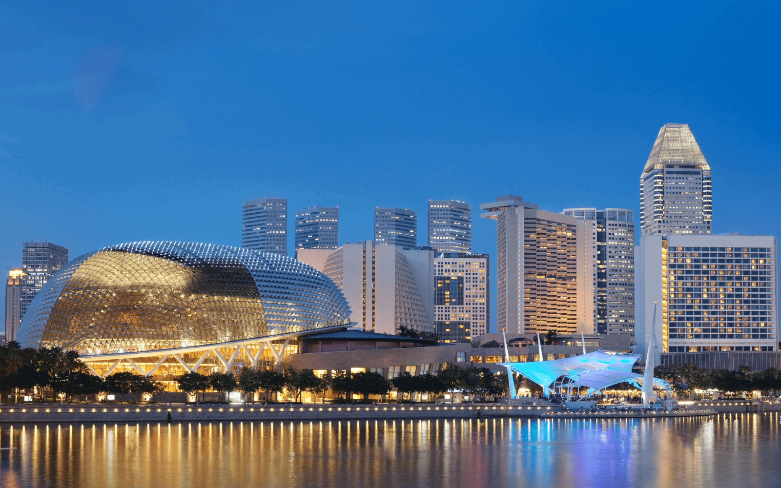 things to do in singapore at night